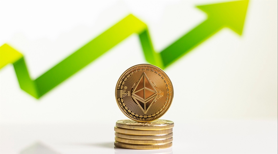 Why Is Ethereum Going Up? ETF Staking and Oversold Territory Increase ETH Worth Prediction