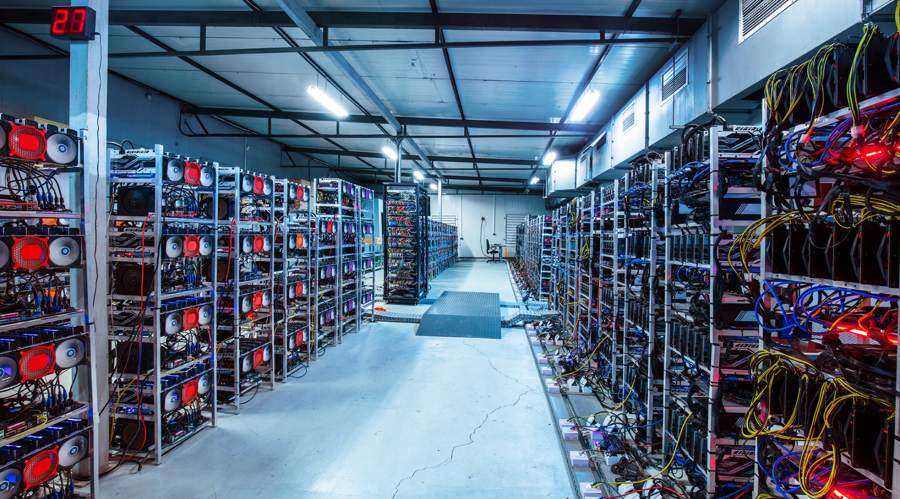 This Wall Avenue Bitcoin Miner Simply Hoarded $1.65 Billion in BTC